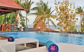 Surya Chandra Beach Bungalow