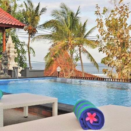 Surya Chandra Beach Bungalow Batununggul Extérieur photo