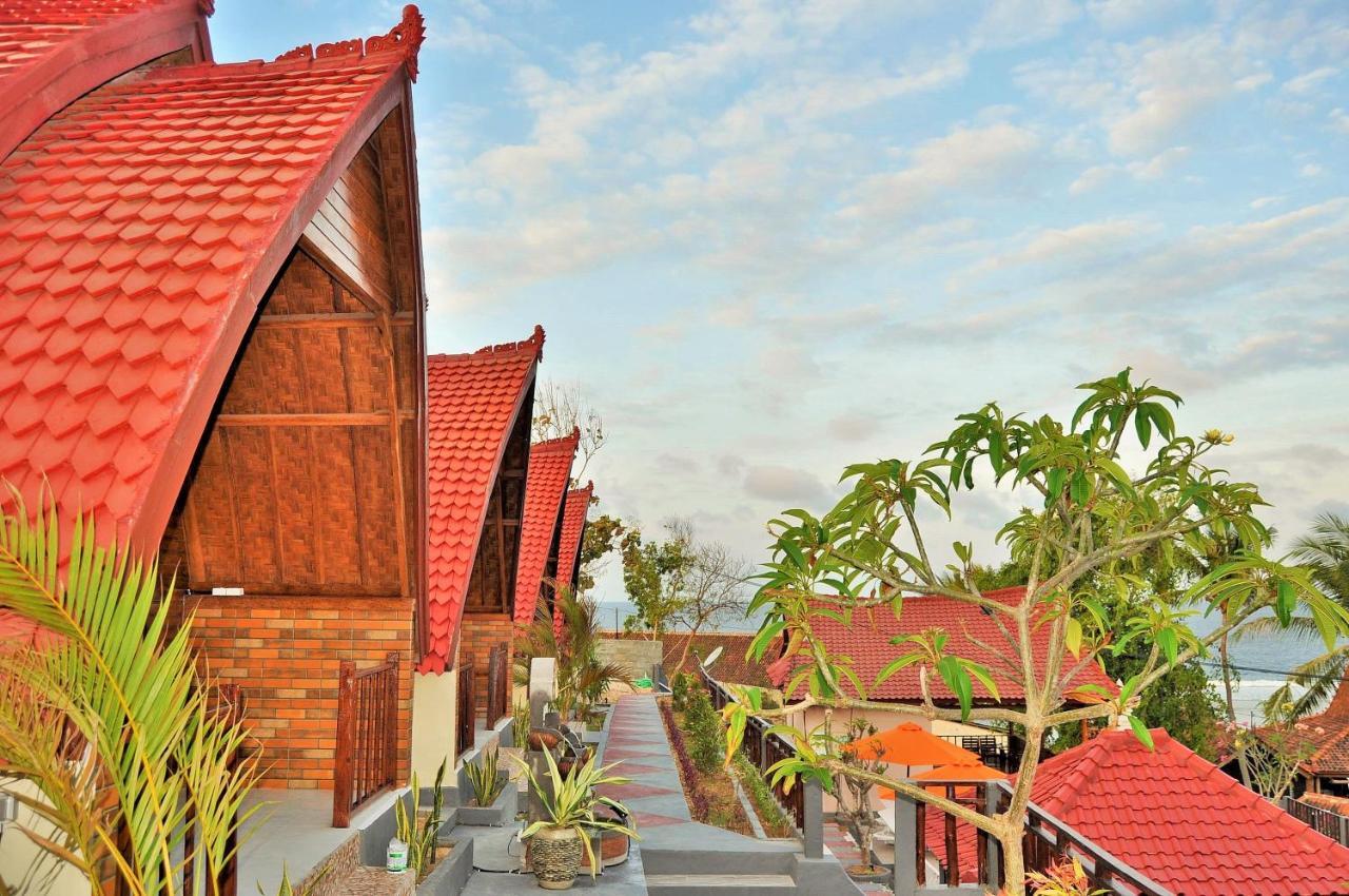 Surya Chandra Beach Bungalow Batununggul Extérieur photo
