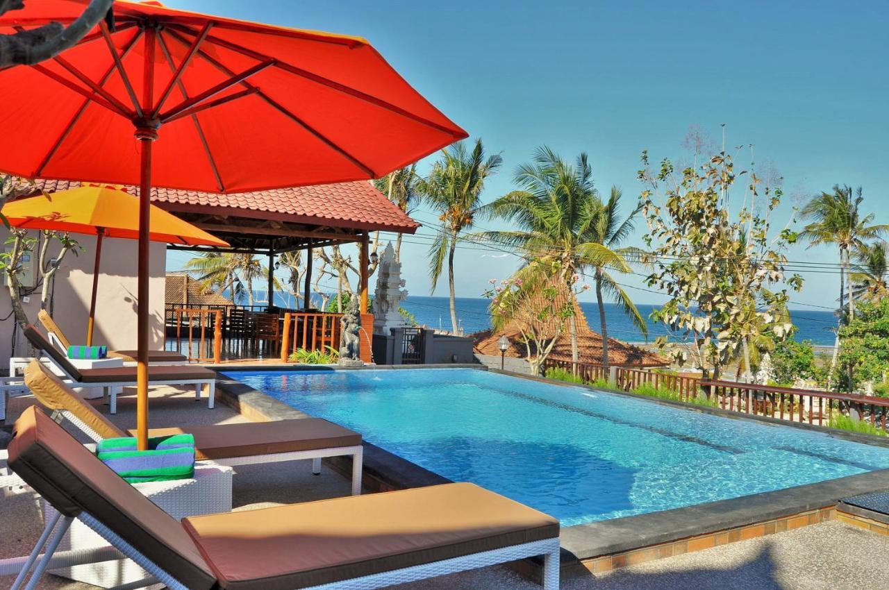 Surya Chandra Beach Bungalow Batununggul Extérieur photo